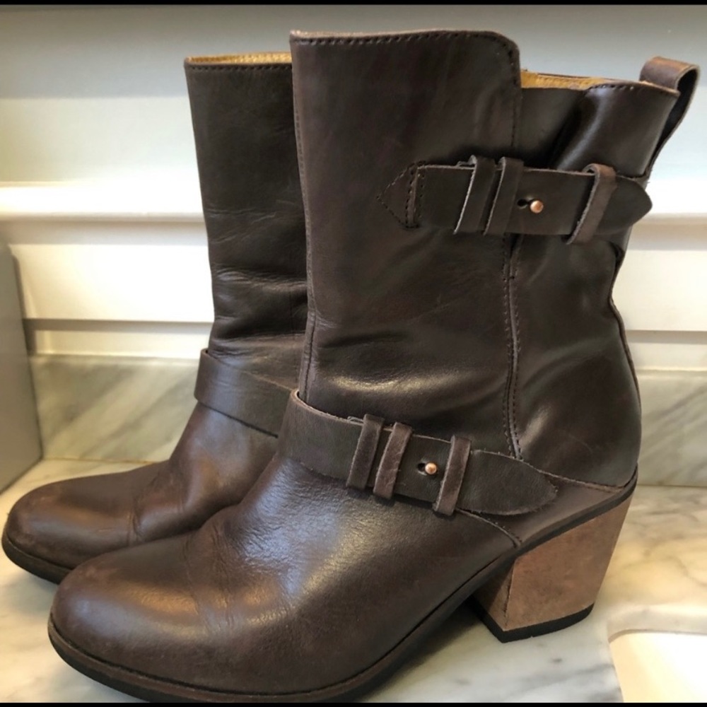 Bussola “Reikiavik” Ebony (Dark Brown) Ankle Boots